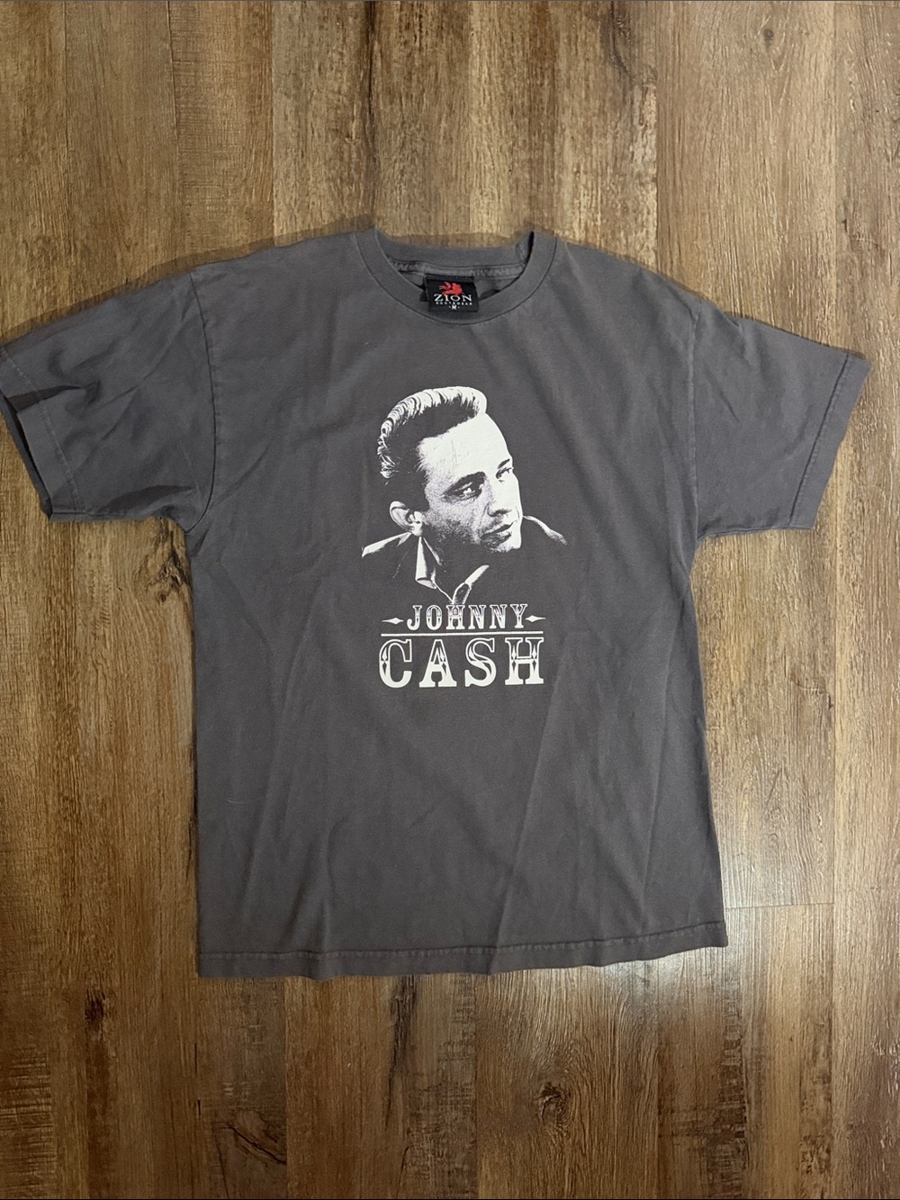 Zion Rootswear Men's Gray Johnny Cash Graphic Tee